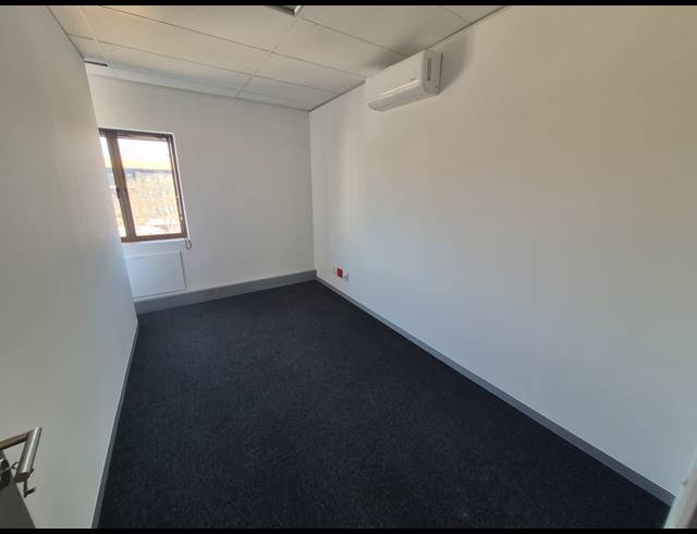 244M² OFFICE TO LET IN RIVONIA